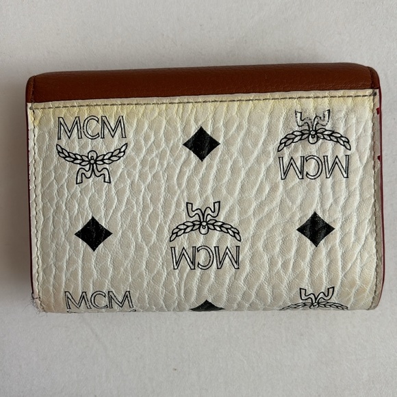 MCM Patricia trifold wallet in white/cognac - Picture 4 of 12